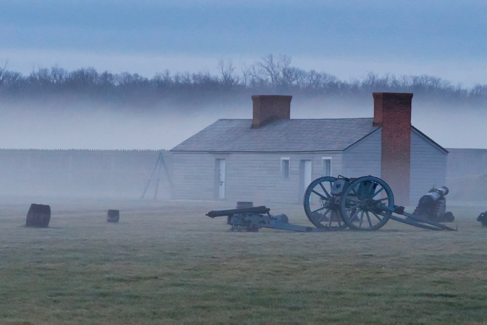 USED good-morning-jan-6-mist-fort-george