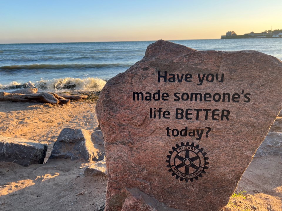 USED good-morning-rotary-rocks-beach-at-queens-royal-sharon