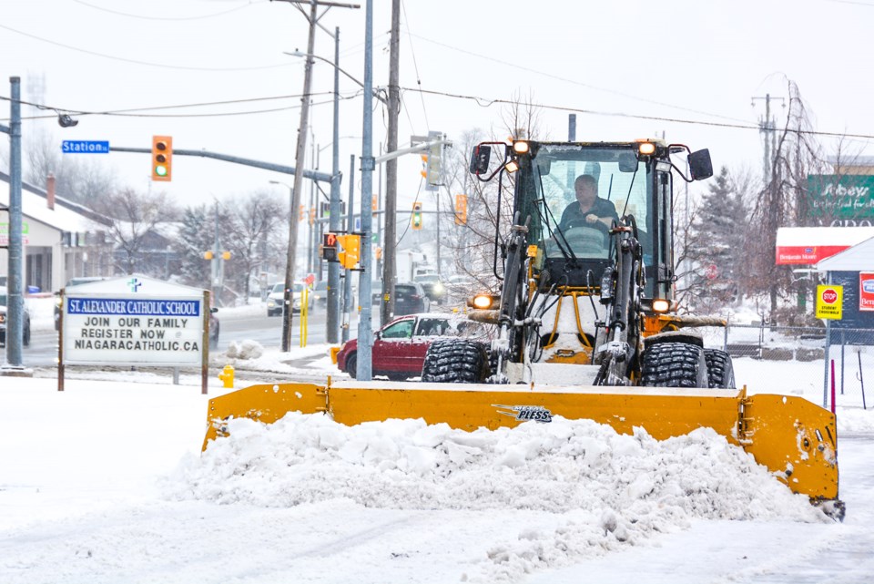 USED 2025-02-feb-12-plow