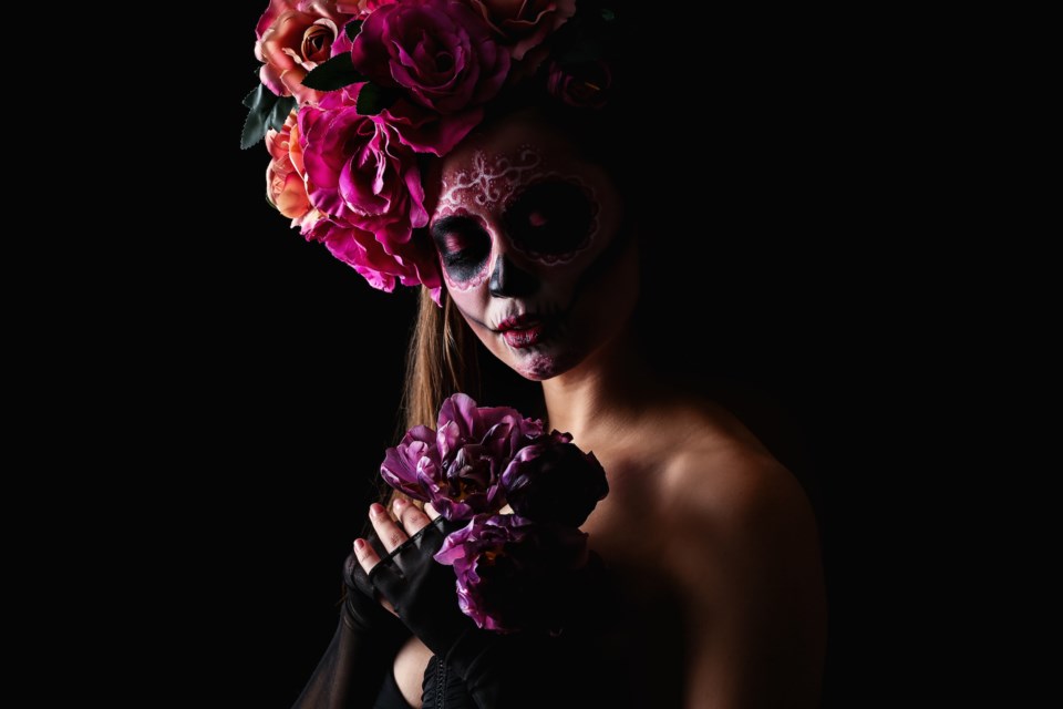 dia-de-los-muertos-adobestock_251752412