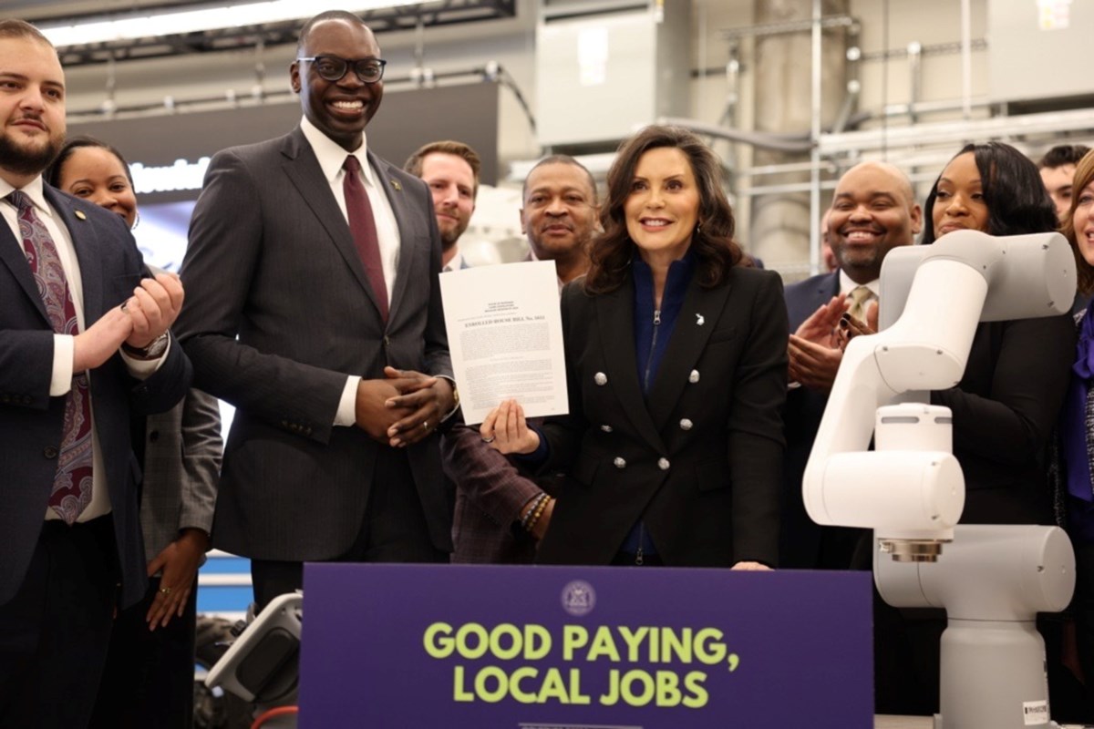 Governor Whitmer signs bipartisan bills to boost innovation, create jobs across state