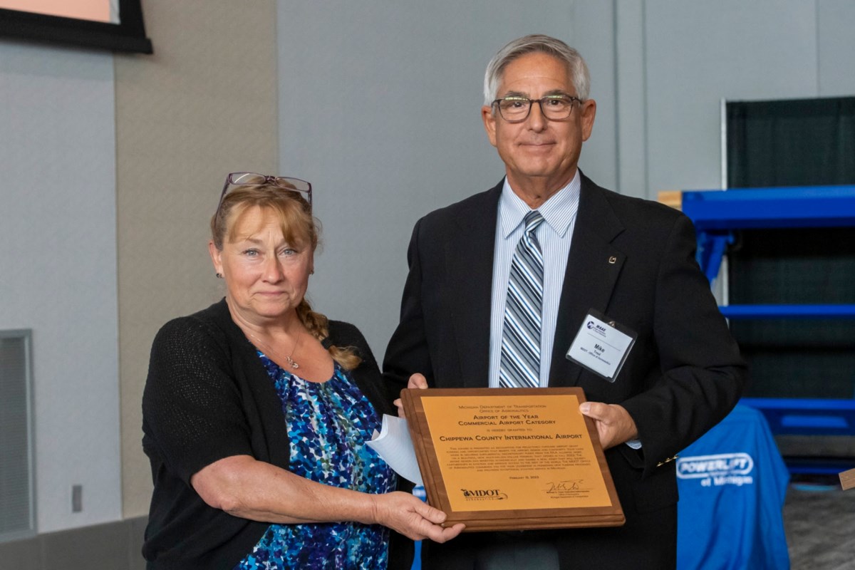 Chippewa County Airport honoured SooLeader