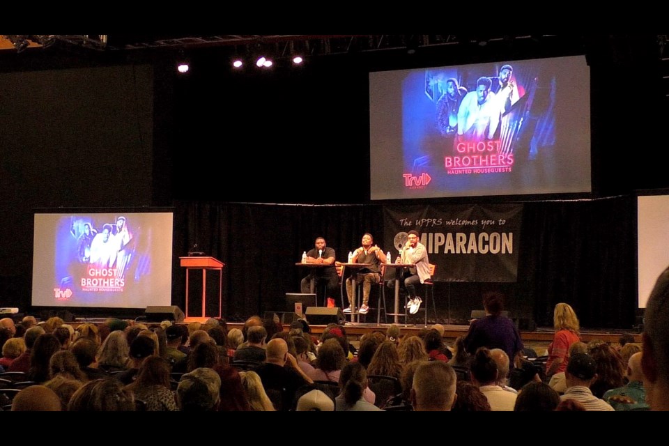 Ghost Brothers entertained hundreds of fans in the Kewadin Dream Makers room at MIParacon 2023.