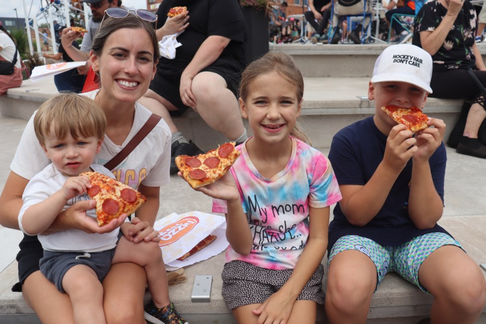 Pizza lovers filled up the Downtown Plaza on Saturday as they sampled and voted on their favourites; participating restaurants included Ricardo's, Minelli's, Uncle Gino's, and Pizza Pizza.