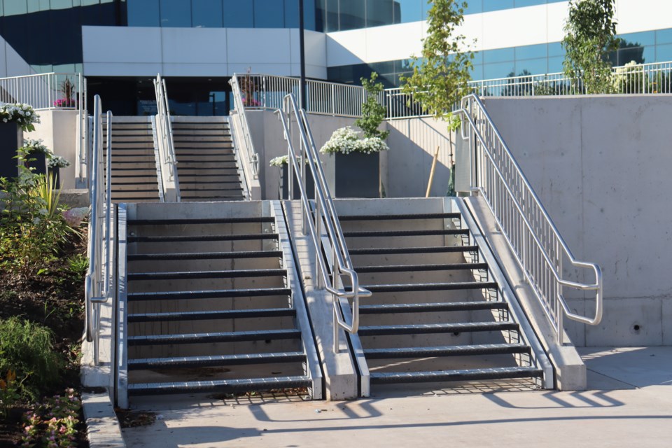 Upgrades to the entranceway at City Hall are now almost entirely complete; amenities include two brand-new sets of stairs, an accessibility elevator and a revamped courtyard.