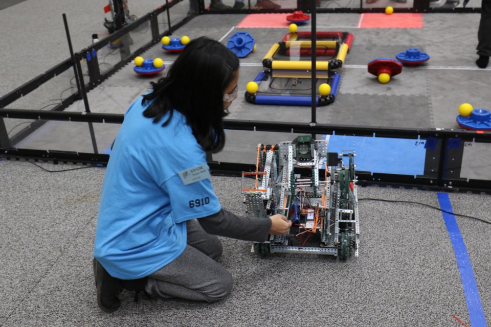 Robotics teams square off at Sault College (8 photos) - Sault Ste