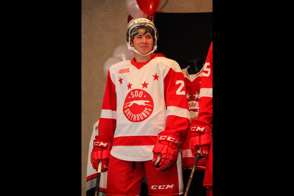 SSM Greyhounds New, Classic, Red Wings Look Unveiled – SportsLogos