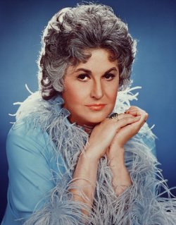 Bea Arthur 1922 2009 Sault Ste. Marie News