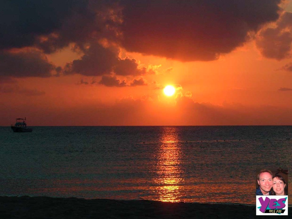 A Scott and Christine Sunset in Cozumel, Mexico - Sault Ste. Marie News