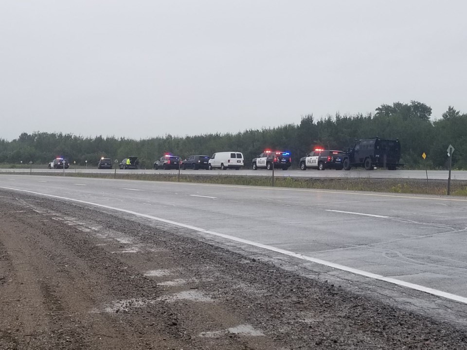 Heavy police presence on Highway 17 East (updated) - Sault Ste. Marie News