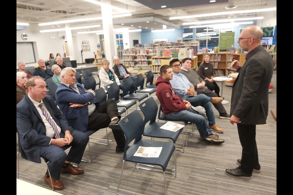 Ward 5 candidates in Sault Ste. Marie’s municipal election campaign took part in a meet and greet held at the Sault Ste. Marie Public Library’s North Branch, September 15, 2022.