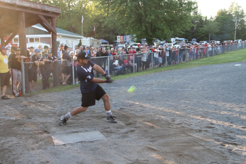 Thomson celebrates ball hall honour with family, fellow Olympians —  Canadian Baseball Network