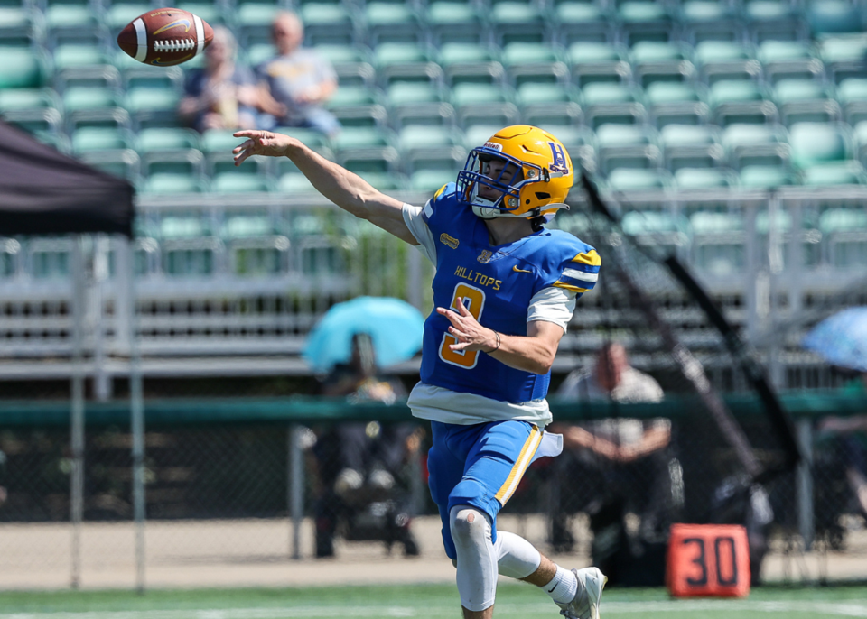 saskatoon-hilltop-quarterback-trey-reider