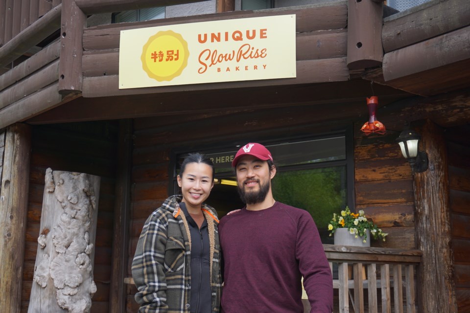 Unique Saguindan and her husband Gabriel Saguindan at their new eatery.                             