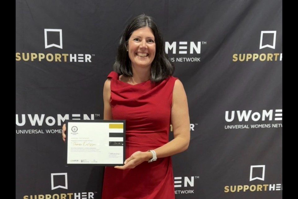 Theresa Eriksson, chief operating officer for JTS Consulting, recently won a Women of Inspiration award in New York City. 