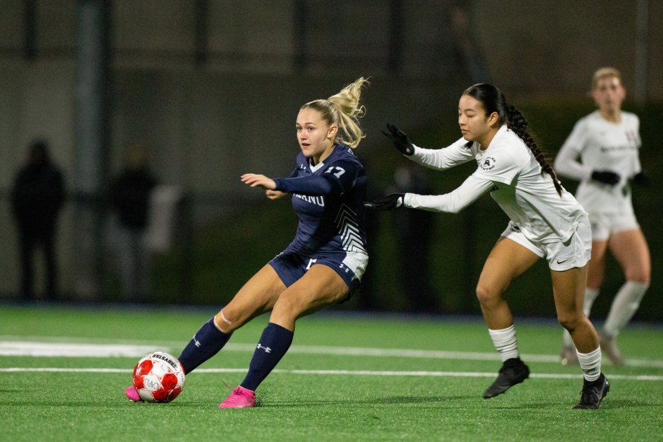 Capilano University Blues vs. Aigles de Collège Ahuntsic