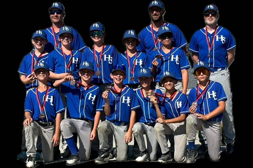 Left to right bottom:  Declan Nulty, Simeon Corrente, Duncan McInnes, Nate Tosh, Tyler Hope, Henry Tob Czerlau, Jackson Shillito.
Top: Sam Roberge, James Marrow, Emmett Hurlbert, Taevis Rennick, Logan Slater;
Coaches: Bryce Hurlbert, David Corrente, Dave Marrow.
