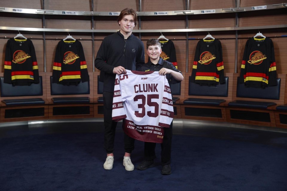 On May 30 at Rogers Arena, Macklin Celebrini, who is expected to be a top NHL draft pick this year, presented the team with their alumni jersey. Macklin is also a BC Jr Canuck alumnus.