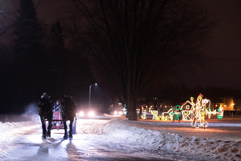 St. Marys getting all lit up for Holiday Light Tour StratfordToday.ca