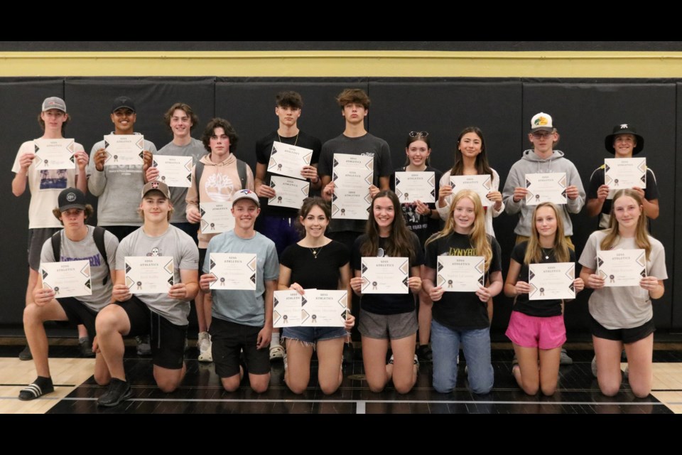 Team MVPs include, back row, from left: Caden Diehl, Jashan Singh, Logan Lott, Josiah Wiebe, Charlie Kuepfer, Tyson Cassone, Sydney Taylor, Amy Schroeder, Ryerson Hargreave and Elliot Barton.
Front row, from left: Blake Hodgson, Cole Meadows, Reid Baillie, Avery Thurston, Meg Feore, Sophie LaCourse, Lucy Thompson and Paige Borman. Absent from photo: Meg Bannerman, Luke Zorgdrager, Mia McCabe, Camille Ditty, Thomas Sheldon, Tess Weyers, Belle Houle, Ella Koch, Mark Barton, Ava McMillan, Nolan Trainor, Kelsey Shiell, Summer Emms, Ella Smith, Spencer Murphy and  Luke Feltham.
