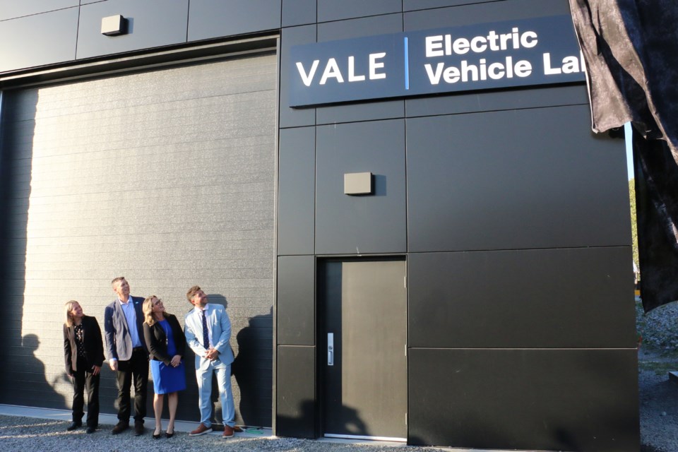 120924_lg_vale_electric_vehicle_lab-01