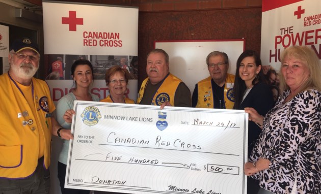 Minnow Lake Lions donates to Red Cross - Sudbury.com