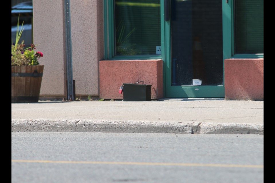 The package could be seen on Court Street in front of the parkade. (Photos by Doug Diaczuk - Tbnewswatch.com). 