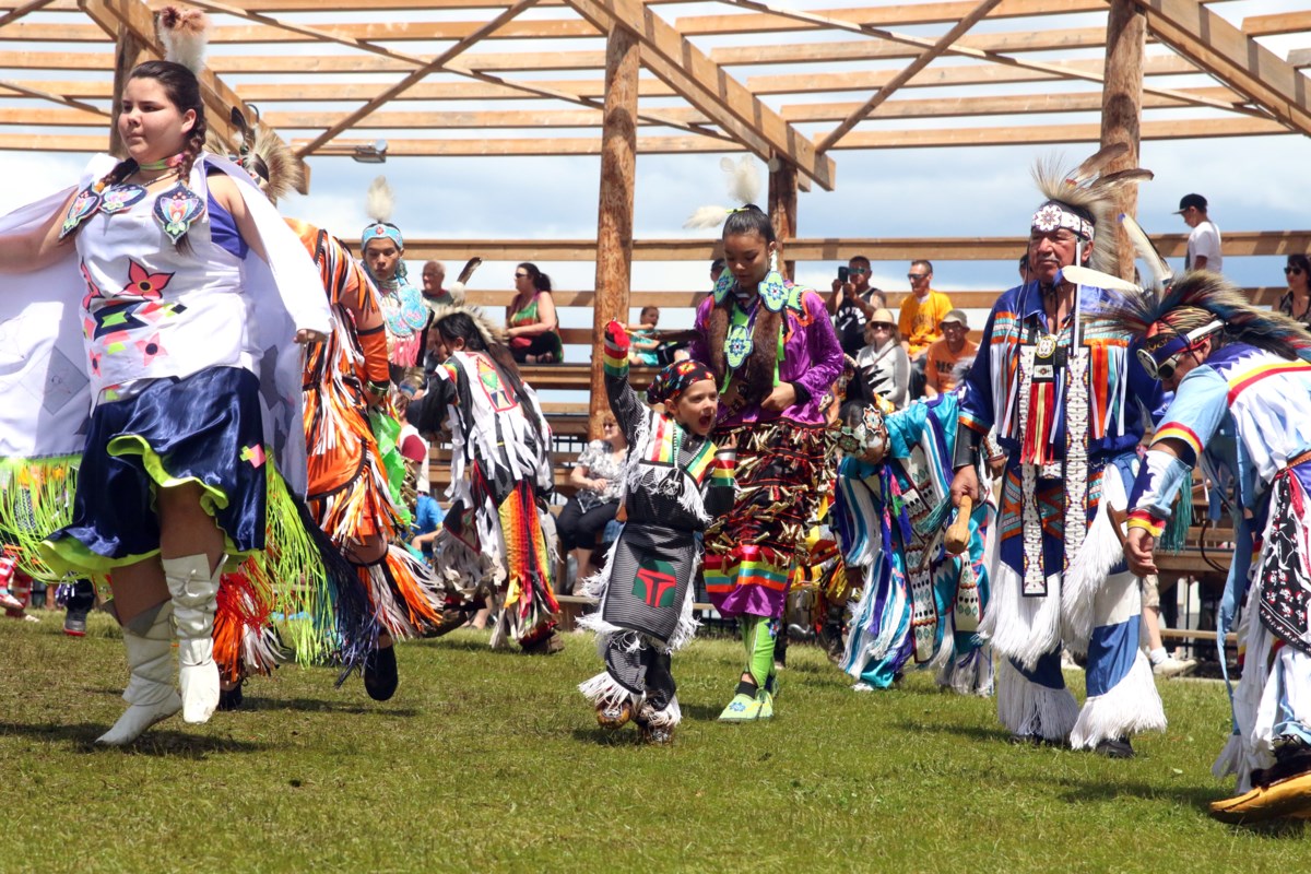 Powwow celebrates beat of the nation - TBNewsWatch.com