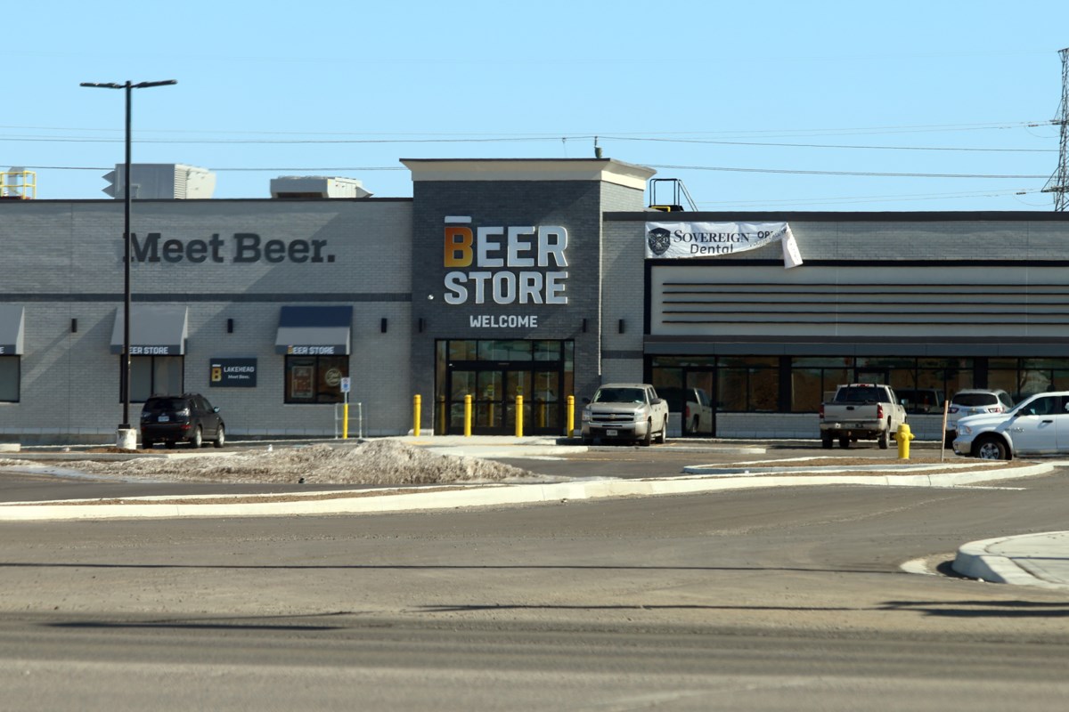 Beer Store 1 ;w=1200;h=800;mode=crop