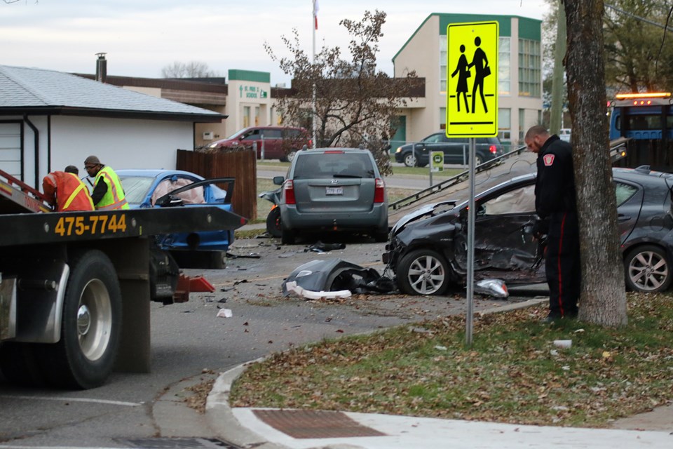 Police investigate a three-vehicle collision on Friday, Oct. 25, 2019 at the intersection of Clarkson and Windsor streets. (Leith Dunick, tbnewswatch.com)