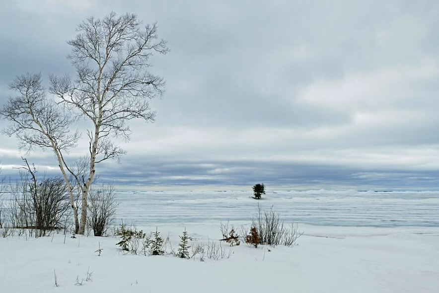 The Ontario shoreline of Lake Superior (travelwithkat.com)