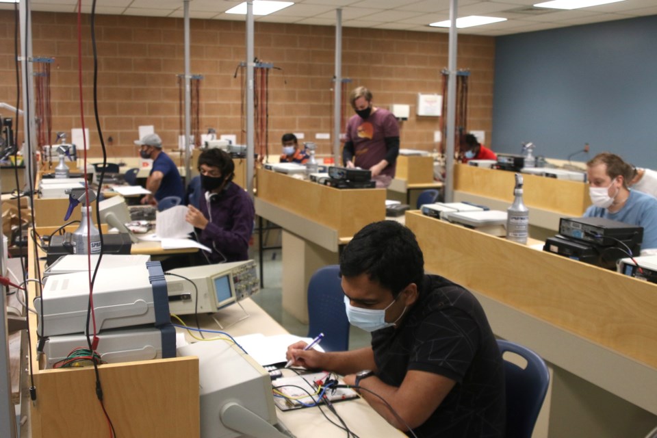 Confederation College technology students are back in the classroom completing essential laps as part of their programs. (Photos by Doug Diaczuk - Tbnewswatch.com). 