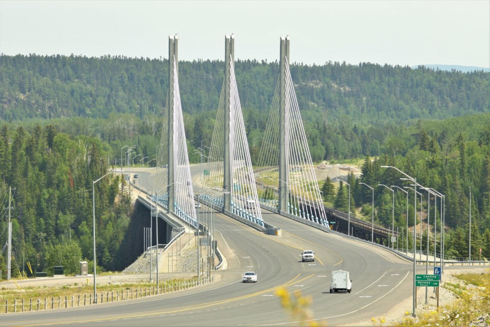 Nipigon bridge 3