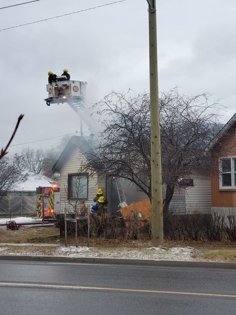 Fire tears through N. Brodie Street home TBNewsWatch