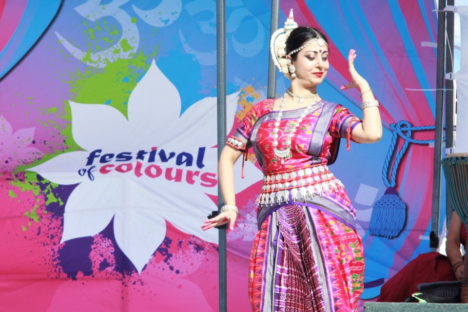 Paromita Kar demonstrates traditional Orissi dance at this year's Festival of India. (Photos by Ian Kaufman, tbnewswatch.com)