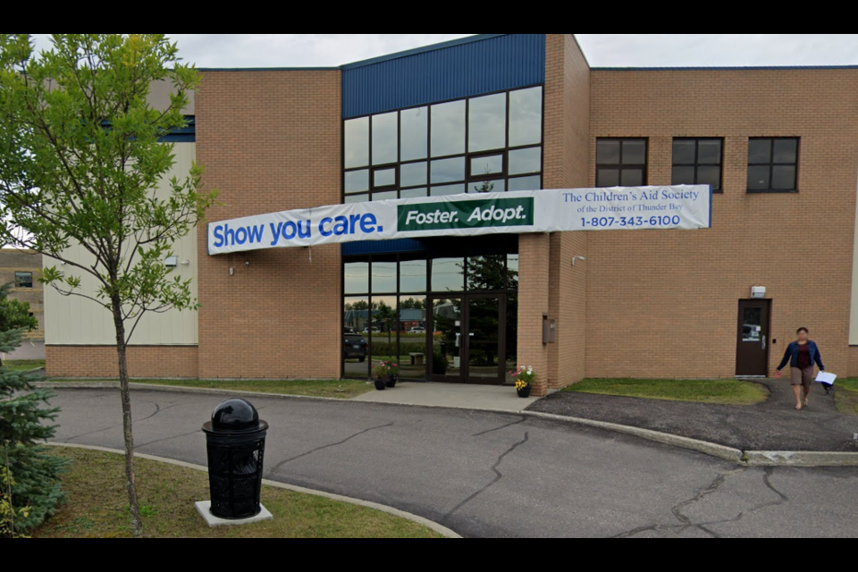 The Thunder Bay District Children's Aid Society is headquartered on Jade Court (Google street view) 