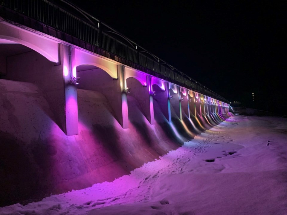 Boulevard Dam lights TBT Engineering