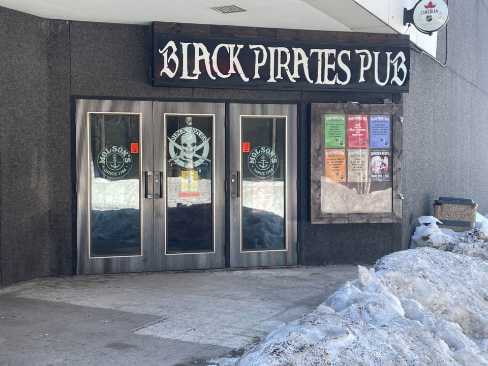 BlackPiratePub Justin