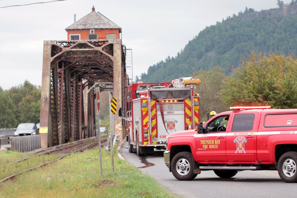 swing-bridge-fire