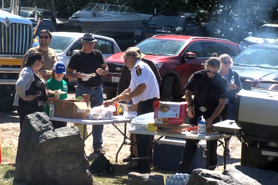 The event featured demonstrations and education from the Lakehead Region Conservation Authority, Science North, the Ministry of Natural Resources and Forestry, Thunder Country Diving, Thunder Bay Field Naturalists and more.