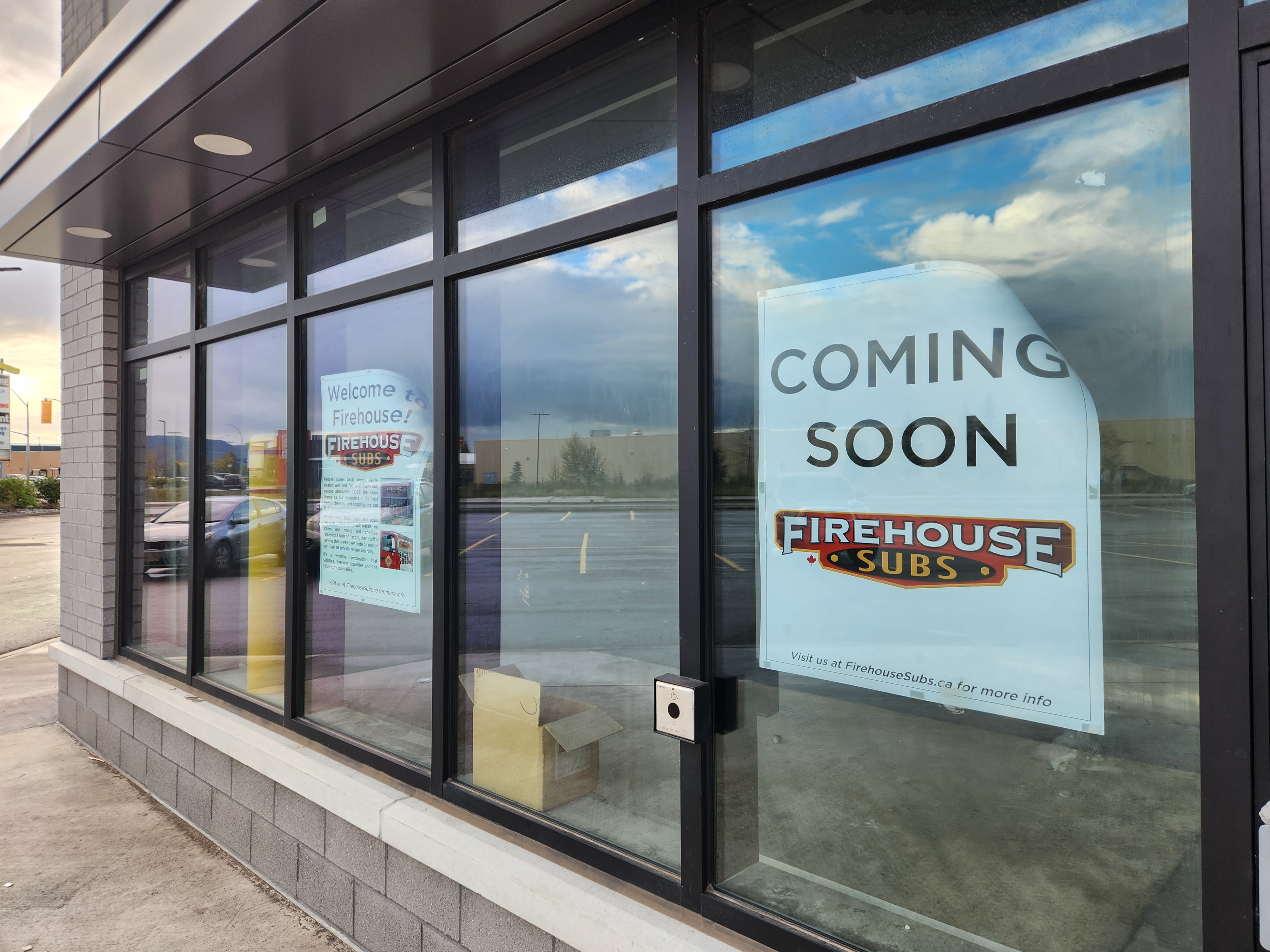 Tim Hortons Entrepreneurs Open New Restaurant in Thunder Bay