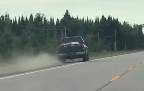 A near-collision in the Dorion area was captured on video on Sept. 1, 2023 (Facebook/Highway 11/17 Kills People)