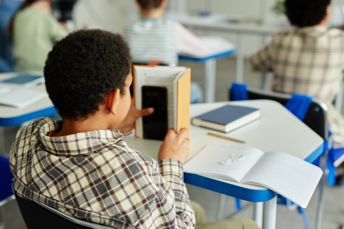 Strict mobile phone rules apply to students at the start of school