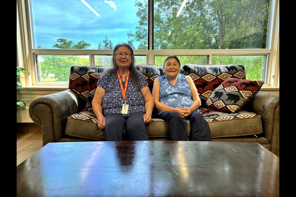  Matawa Education Elders – Emily (right) Jacob from Webequie First Nation, Sarah Moonias (left) from Neskantaga First Nation