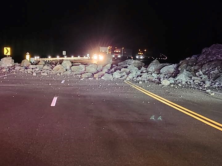 Traffic started to back up after a rock slide on Highway 17 between Rossport and Pays Plat  on Dec. 30, 2024