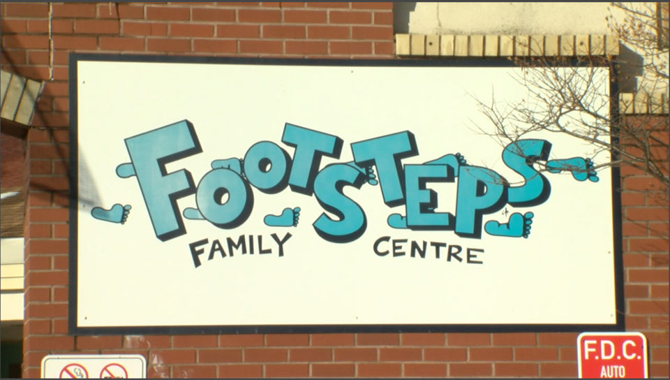 footsteps-child-centre-sign