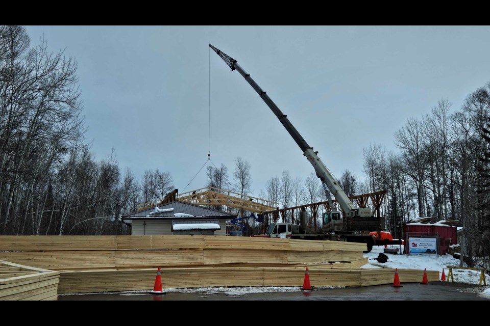 Construction continues at the MacGregor Pavilion on Lakeshore Dr in Shuniah