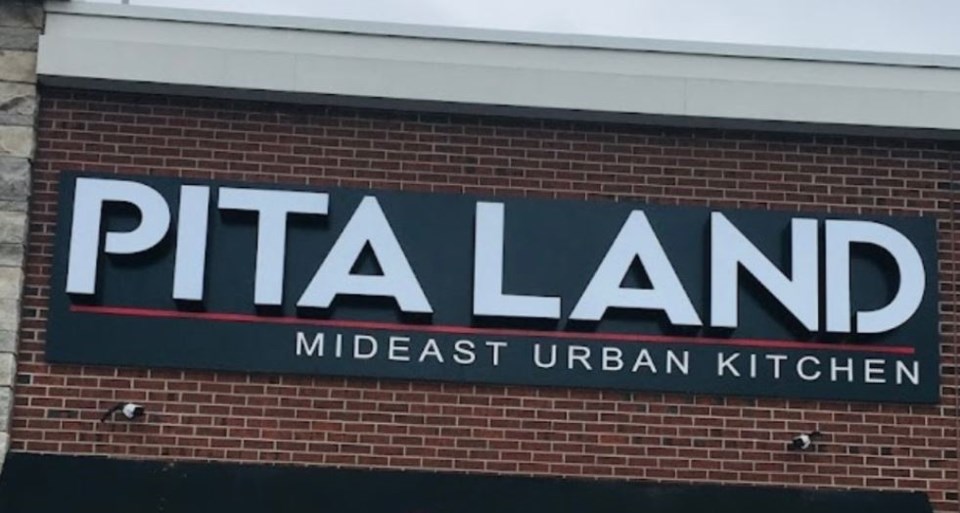 pita-land-sign-two