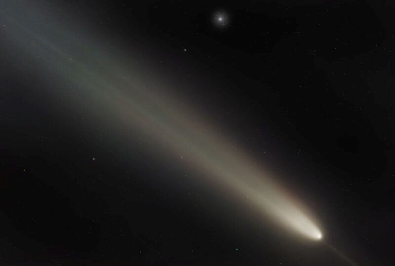 The comet Tsuchinshan-ATLAS won't return until 80,000 years from now (earthskycommunity photos/Makrem Larnaout)