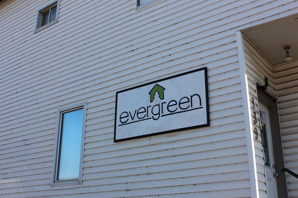 evergreen-sideofbuilding